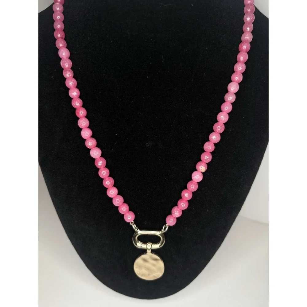 J Crew Necklace Faceted Rose Colored Rondelle Beads Gold Hammered Metal Pendant
